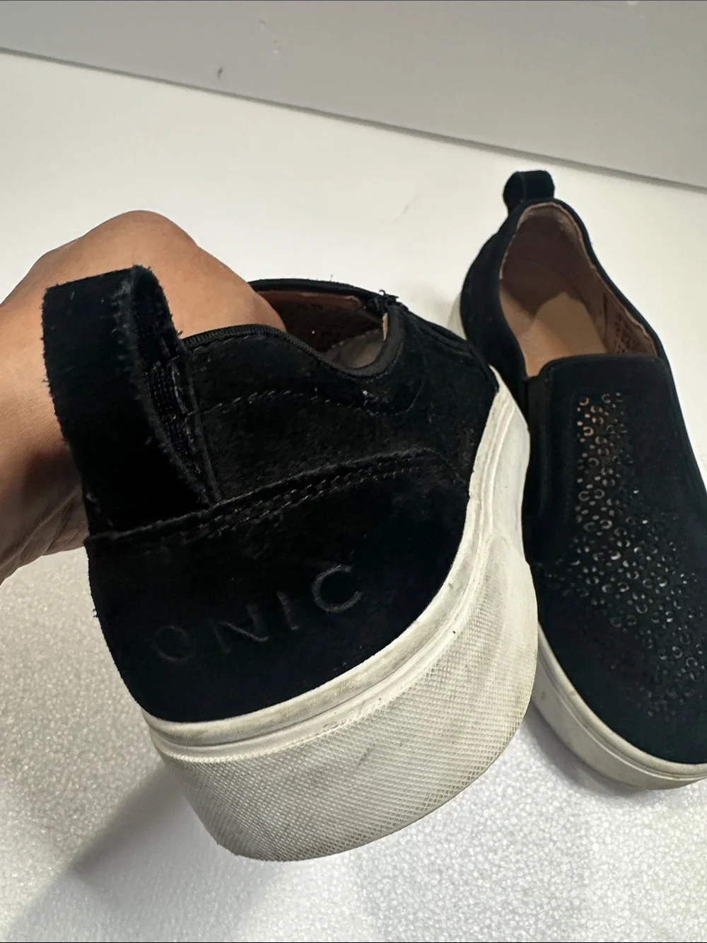 Vionic classic black